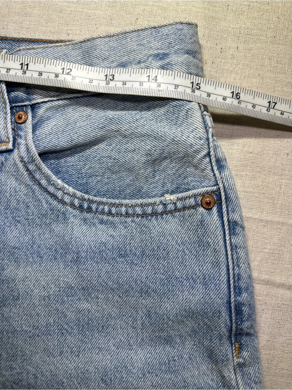 Denim Forum Light Blue Women’s Jean Shorts size 26 #cutoffs #denim #buttonfly - Picture 5 of 10
